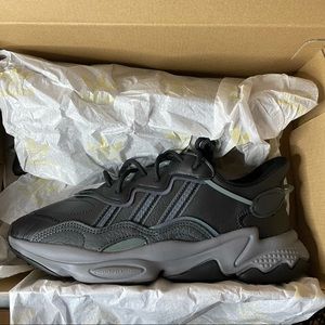 Adidas Ozweego ‘Onix’